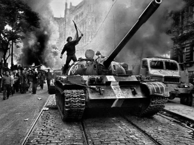 vdor sopvjetskih tankov Praga / Foto: Nn