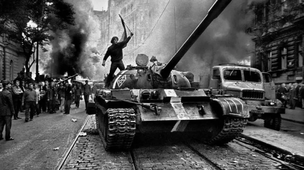 vdor sopvjetskih tankov Praga / Foto: Nn