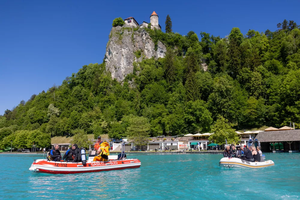 Odpravili so se na več koncev. / Foto: Dpd Bled