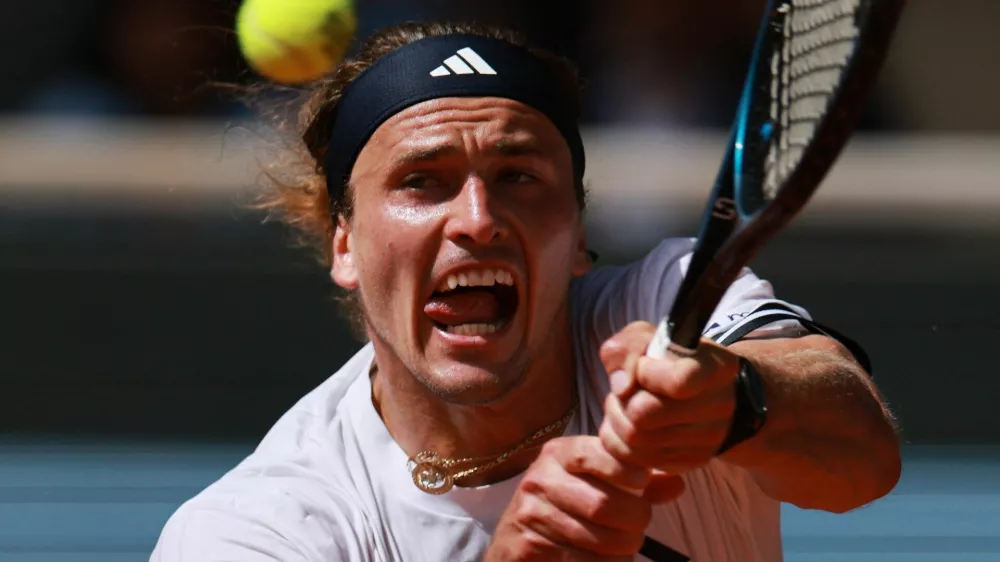 Tennis - French Open - Roland Garros, Paris, France - May 24, 2026 Germany's Alexander Zverev in action during his first round match against France's Benjamin Bonzi REUTERS/Stephanie Lecocq