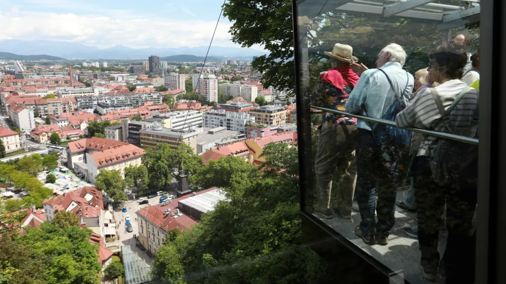 18.05.2026 -vzpenjača na gradFoto: Tomaž Skale