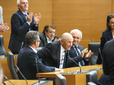 Janez Jan&scaron;a se vrača s presenečenji in težkokategorniki, a brez Ale&scaron;a Hojsa