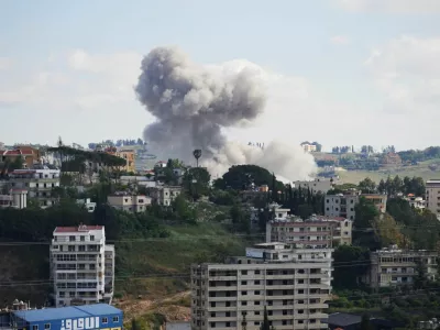 Plumes of smoke billow from southern Lebanon following Israeli strikes, as seen from Nabatieh, Lebanon, May 25, 2026. REUTERS/Stringer