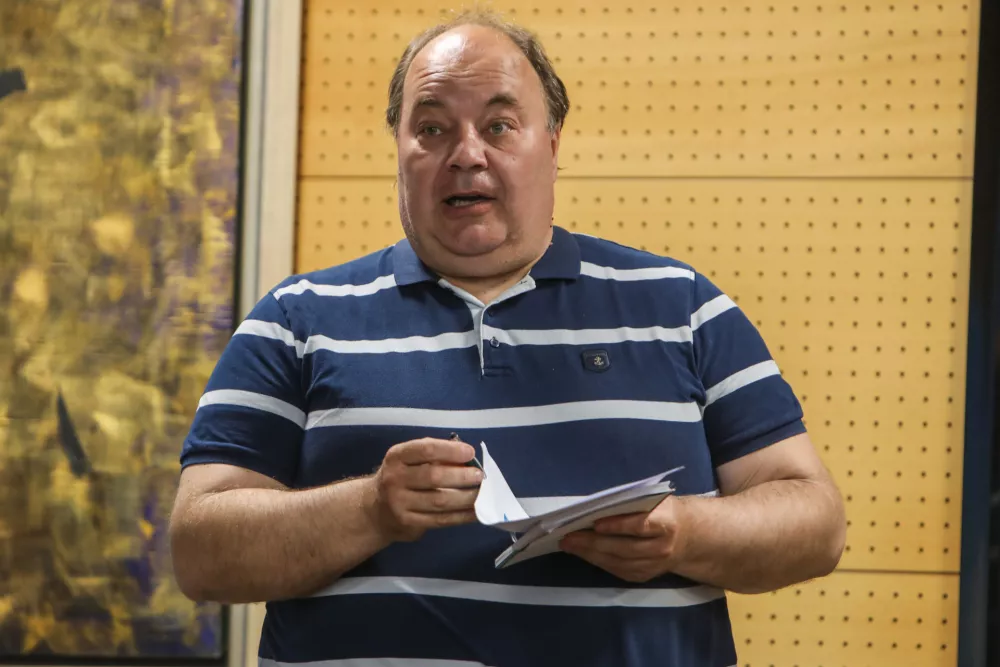 Obsojeni trgovine z orožjem bdi nad po&scaron;tenostjo &scaron;portnikov