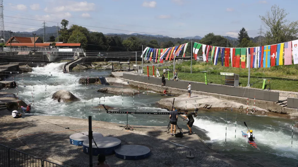 Obsojeni trgovine z orožjem bdi nad po&scaron;tenostjo &scaron;portnikov