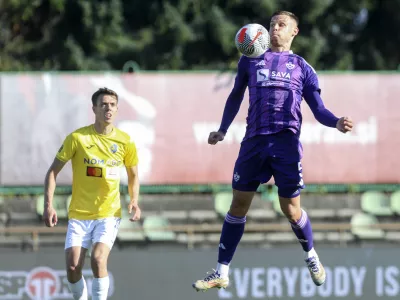 Pijus &Scaron;irvys (desno), Matic Ivan&scaron;ek - 20.10.2024 - nogomet - 1.SNL - Bravo: Maribor //FOTO: Jaka Gasar