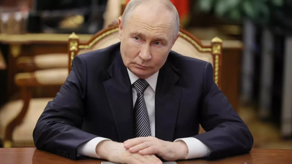 Russia's President Vladimir Putin attends a meeting with head of the Russian Union of Industrialists and Entrepreneurs Alexander Shokhin in Moscow, Russia, May 26, 2026. Sputnik/Alexei Nikolsky/Pool via REUTERS ATTENTION EDITORS - THIS IMAGE WAS PROVIDED BY A THIRD PARTY.