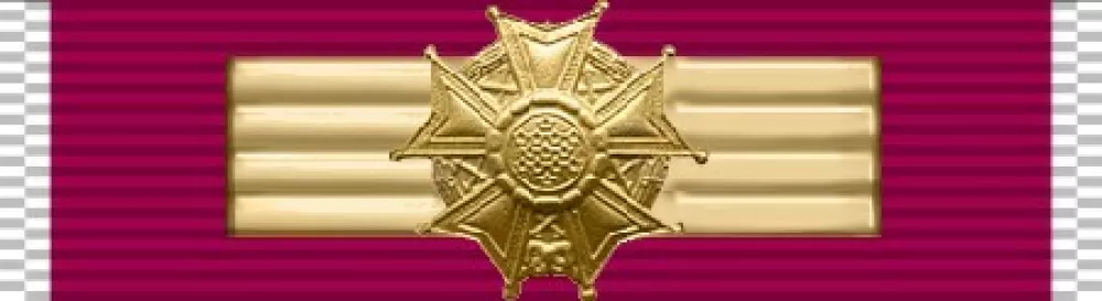 Trak vrhovnega poveljnika ameri&scaron;ke Legije za zasluge, ki ga je prejel Draža Mihailović. / Foto: Wikipedija