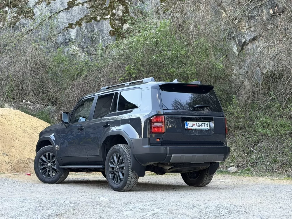 Toyota land cruiser / Foto: Matjaž Terzič