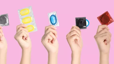Collage with photos of women holding condoms on pink background, closeup. Banner design / Foto: Liudmila Chernetska