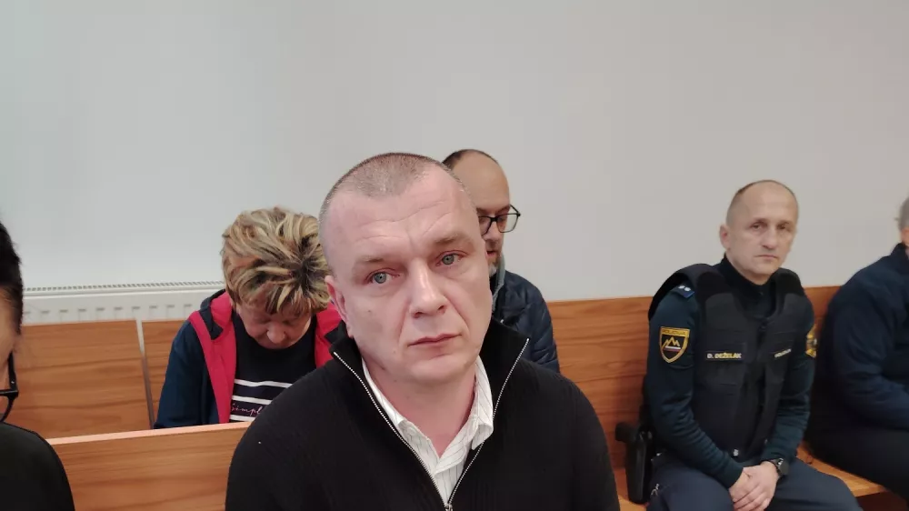 Ukrajincu tri leta zapora za nesrečo s petimi mrtvimi
