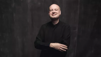 Glavni dirigent Zbora Slovenske filharmonije Stephen Layton (Foto: Matthew Johnson)