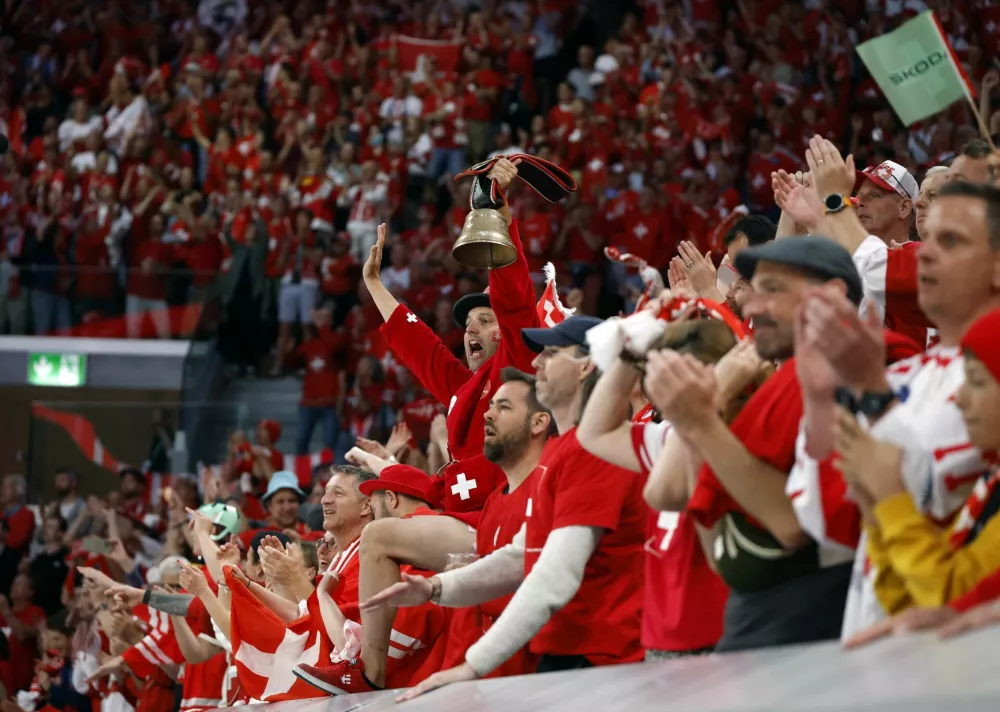 Ice Hockey - IIHF World Championships - Semi Final - Switzerland v Norway - Swiss Life Arena, Zurich, Switzerland - May 30, 2026 Switzerland fans in the stands REUTERS/David W Cerny
