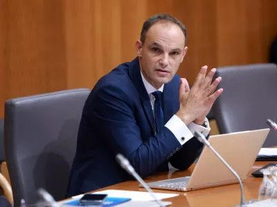​Tomaž Skale​01.06.2026 - predstavitev ministra za gospodarstvo, delo in &scaron;portAnže LogarFoto: Tomaž Skale
