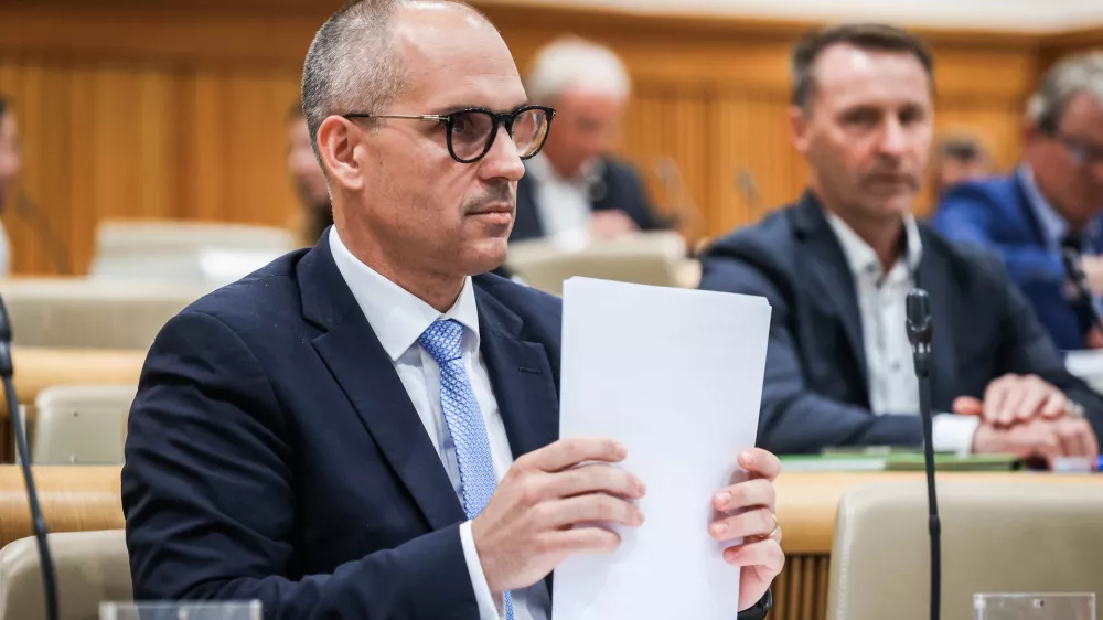 Ljubljana, DZ.Predstavitev kandidata za ministra za zdravje Tadeja Ostrca pred pristojnim odborom DZ. 