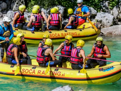 Rafting na Soči, cilj pri Trnovem ob Soči- Soča rafting Bovec -- 14.08.2016 - Posočje - Poletni Dnevnik - počitni&scaron;ka reportaža - poletno dopustovanje - turizem -     //FOTO: Bojan Velikonja