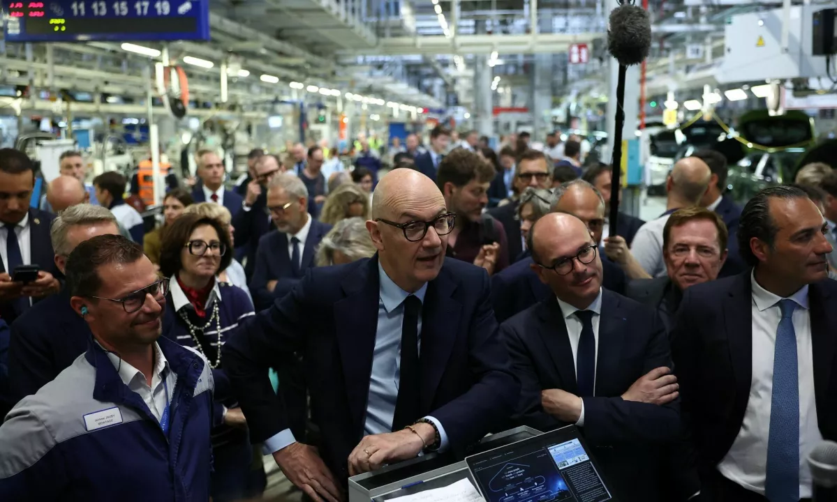 Stellantis bo v razvoj novih modelov znamke Peugeot vložil milijardo evrov