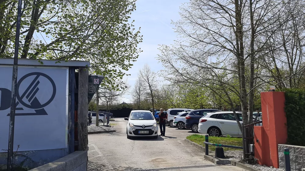 Absurdno prelaganje odgovornosti med in&scaron;pekcijami