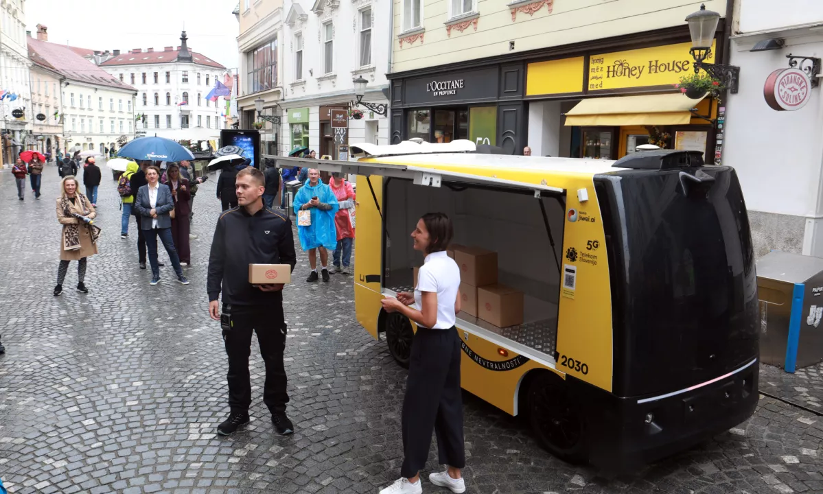 Gre za pilotni projekt, ki ga bodo na ljubljanskih ulicah preizkušali v prihodnjem mesecu.