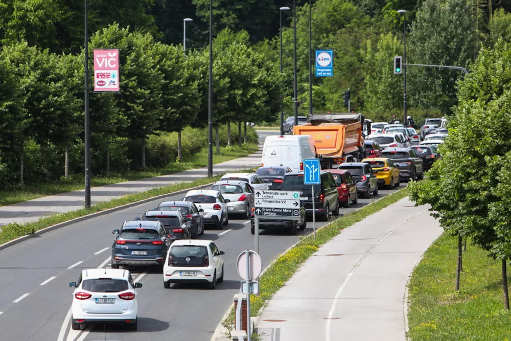 04.06.2026. - Zastoj na Cesti Rdečega križa. Foto: Bojan Velikonja
