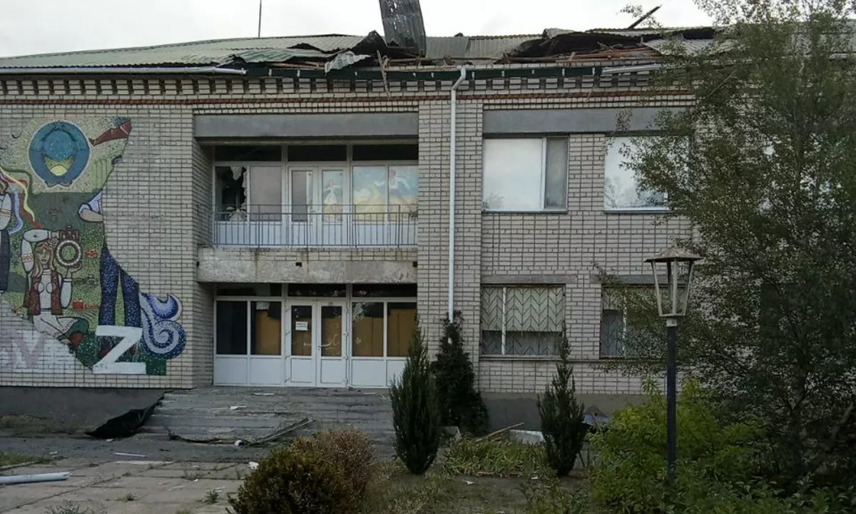 Razmere v ukrajinskem mestu Oleški, ki je pod rusko okupacijo, so postale kritične.