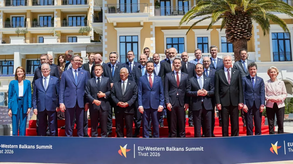 Participants of the EU-Western Balkans Summit pose for family photo in Tivat, Montenegro, June 5, 2026. REUTERS/Stevo Vasiljevic