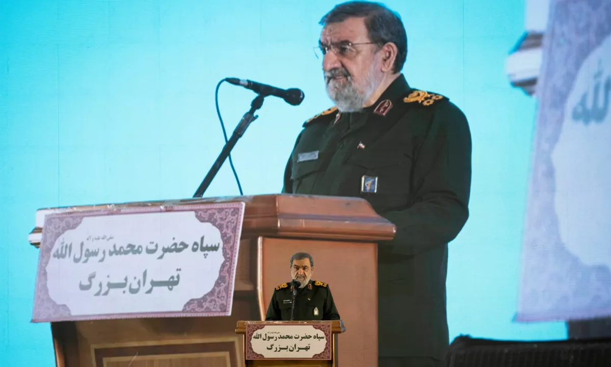 Mohsen Rezaei, vojaški svetovalec iranskega vrhovnega voditelja ajatole Modžtaba Hameneja, pravi, da je žogica na strani ZDA.