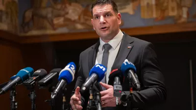 Ljubljana, DZ.Izredna seja DZ z obravnavo liste kandidatk in kandidatov za ministrice in ministre vlade ter mandatno-volilne zadeve.Predsednik DZ Zoran Stevanovic.