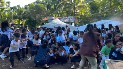 Children react as the roof of a structure at Deped Mahayahay Elementary School collapses during an earthquake in Digos, Mindanao Island, Philippines, June 8, 2026, in this screengrab taken from a handout video. Deped Mahayahay Elementary School/Handout via REUTERS  THIS IMAGE HAS BEEN SUPPLIED BY A THIRD PARTY. NO RESALES. NO ARCHIVES. MANDATORY CREDIT  VERIFICATION: - Roof, stairs, storage tanker and school layout matched file and satellite imagery - Date verified by local officials