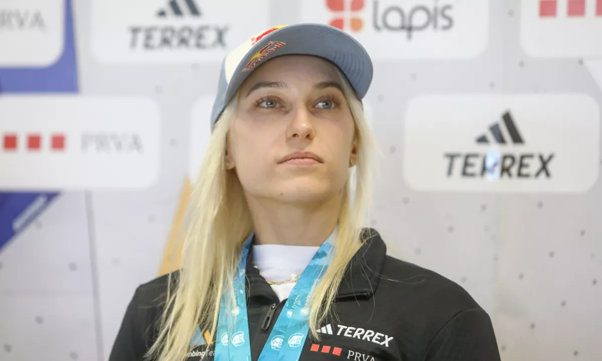 Janja Garnbret je kot prva ženska poskrbela za še en zgodovinski mejnik