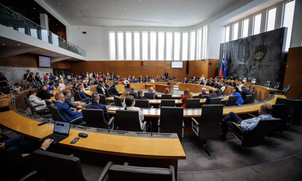 Ljubljana, drzavni zbor.Zaprisege ministrov nove vlade.