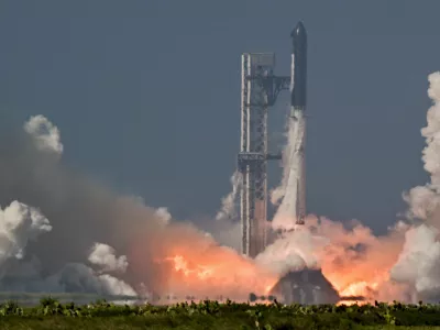 Z uvrstitvijo SpaceX na borzo naj bi Musk postal prvi bilijonar