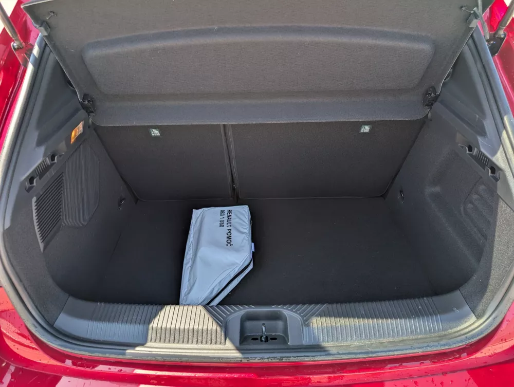 Renault clio full hybrid e-tech 160 espirit alpine. 