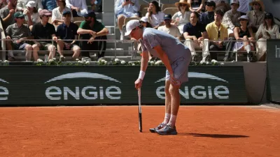 Jannik Sinner of Italy reacts at the end of the second round men's singles tennis match against Juan Manuel Cerundolo of Argentina at the French Open tennis tournament in Paris, Thursday, May 28, 2026. (AP Photo/Thibault Camus)