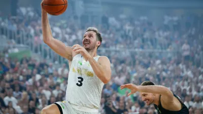 Ljubljana, arena Stozice.Kosarkarski spektakel I Feel Slovenia, Noc zmaja.Poslovilna tekma kosarkarja Gorana Dragica. / Foto: Anze Malovrh/sta