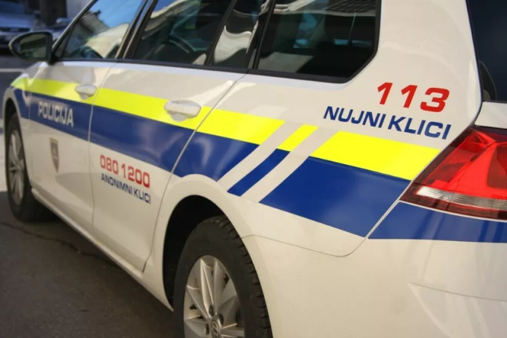 Policija, policijski avto, simbolična fotografija / Foto: Pu Ljubljana