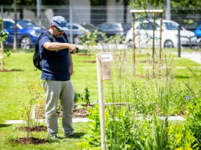 Ljubljana, Arso.Odprtje parka Fenoloska ura s predstavitvijo namena parka in nagovori generalnega direktorja Arsa Jozeta Kneza, predstavnice Evropske komisije v Sloveniji Natase Sip ter predstavnice ministrstva za kohezijo in regionalni razvoj Irene Brcko Kogoj. / Foto: Sinisa Kanizaj/sta