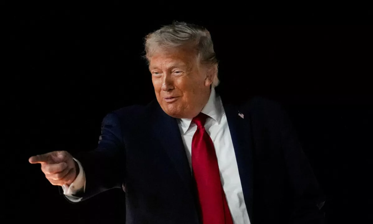 Trump napovedal zavzetje iranskih naftnih objektov