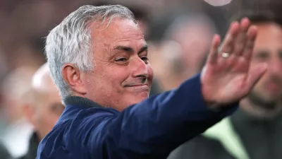 FILE -Benfica's head coach José Mourinho arrives for a Champions League opening phase soccer match between SL Benfica and Real Madrid in Lisbon, Portugal, Tuesday, Feb. 17, 2026. (AP Photo/Pedro Rocha, File)