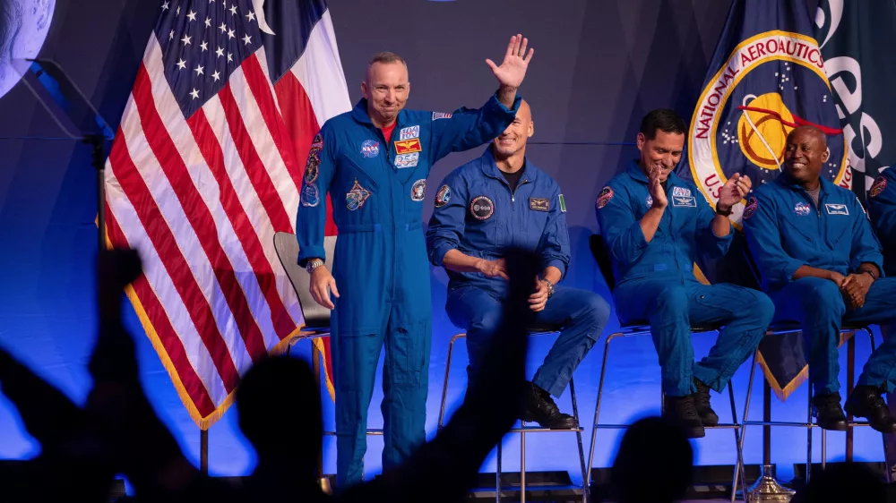 Commander Randy Bresnik greets the crowd during the unveiling for the NASA Artemis III mission at an event at NASA Johnson Space Center in Houston, Texas, U.S., June 9, 2026. REUTERS/Antranik Tavitian