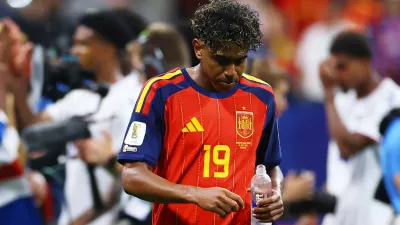Soccer Football - FIFA World Cup 2026 - Group H - Spain v Cape Verde - Atlanta Stadium, Atlanta, Georgia, U.S. - June 15, 2026 Spain's Lamine Yamal looks dejected after the match REUTERS/Claudia Greco