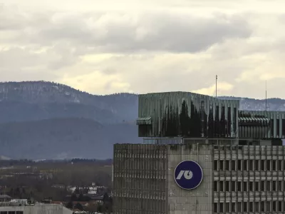 13.01.2025 - Ljubljana panorama - simbolična fotografija - stolpnica TR3 - Ljubljanska banka - NLBFoto: Luka Cjuha