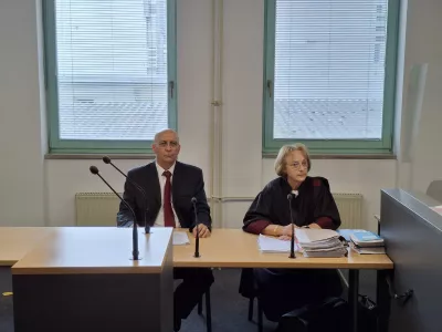 Anton Olaj Branka Zobec Hrastar