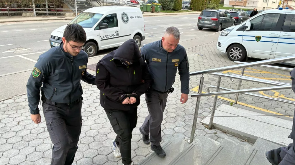 Niso bili krivi demoni: Blejcu 12 let zapora za uboj soproge s Filipinov