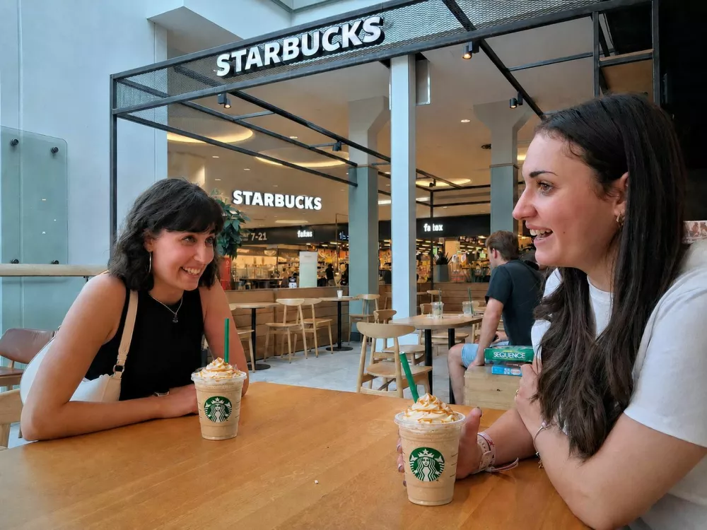 Starbucks kava / Foto: Bo&scaron;tjan Istenič