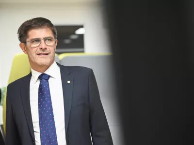 župan Mestne občine Kranj Matjaž Rakovec- 10.10.2023 - 23. Slovenska GAZELA 2023 &ndash; regijski izbor najbolj&scaron;ih najhitreje rastočih podjetij v organizaciji časnika Dnevnik &ndash; razglasitev gorenjske gazele 2023 v Kranju //FOTO: Nik Erik Neubauer