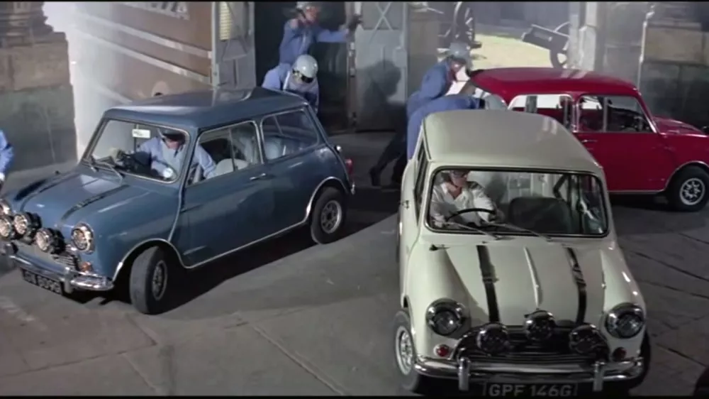 Originalni miniji v originalnem filmu Italijanska misija (Italian Job) iz leta 1969. / Foto: Youtube