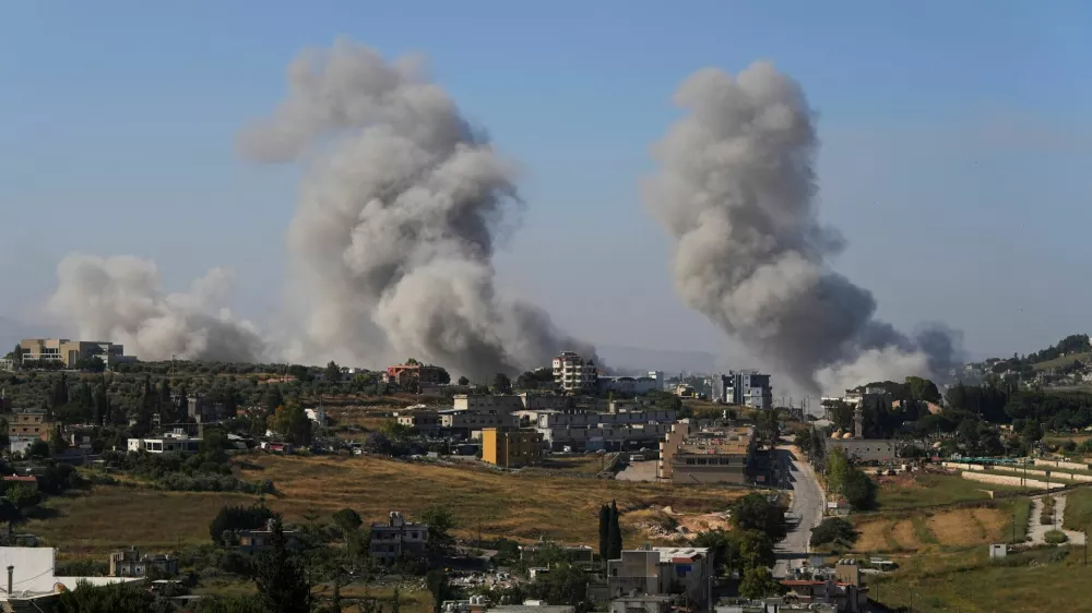 Smoke billows from southern Lebanon following an Israeli strike, as seen from Nabatieh, Lebanon, June 20, 2026. REUTERS/Stringer