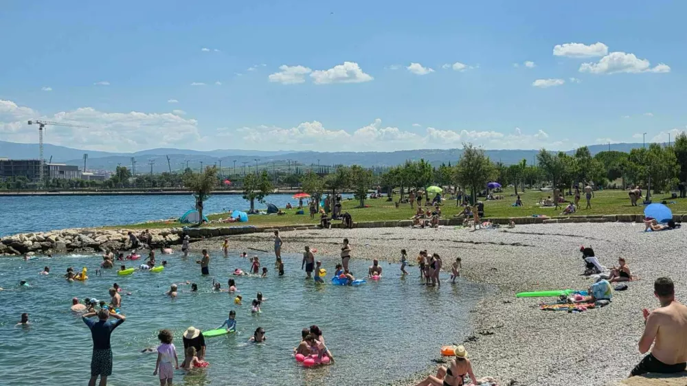 Vročina v Kopru: Foto: Katja Gle&scaron;čič