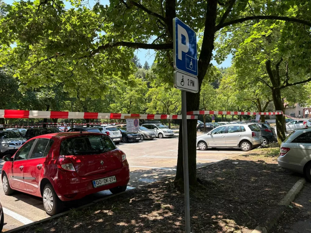 Urejanje parkiri&scaron;č Bilečanska ulica